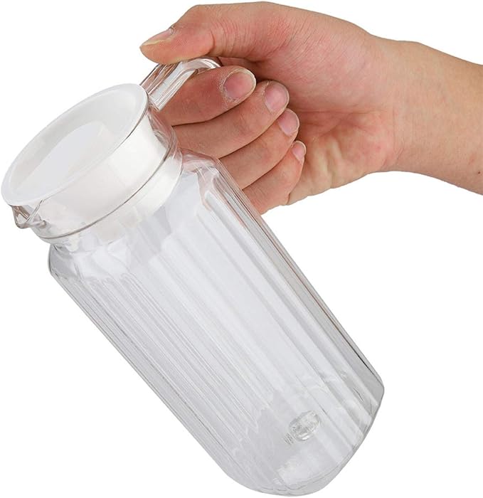 Acrylic Beverage Drink Pitcher with Lid and Handle Ribbed Striped Bottle Glassware Drinkware Water Ice Cold Dispenser for Bar Home Application(800ml)