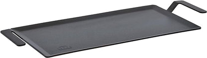 Made In Cookware - Carbon Steel Griddle - (Like Cast Iron, but Better) - Professional Cookware - Crafted in Sweden - Induction Compatible