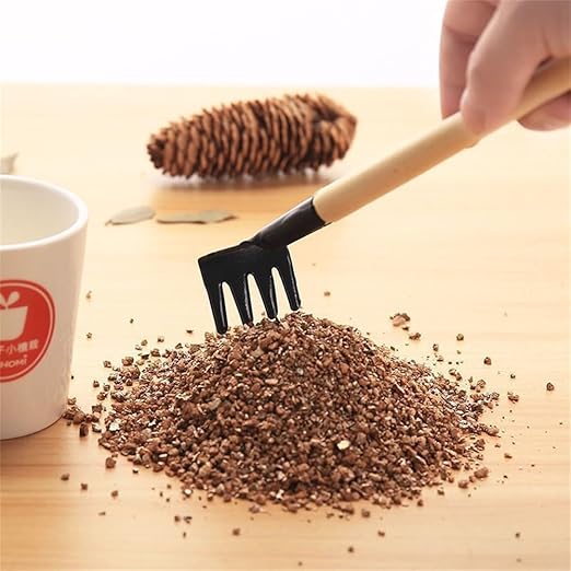 Hand Shovel for Gardening Trowel Garden Tool -3Pcs Planting Tools Garden Rake Ergonomic Hand Tools Set Shovel Indoor Plants Tools - Gardening Tools Heavy Duty Shovel Garden Tool Set (Small)