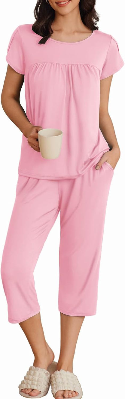 Ekouaer Womens Capri Pajama Set Short Sleeve Mumu Pjs Pleated Top Capri Pants with Pockets Sleepwear Lounge Set
