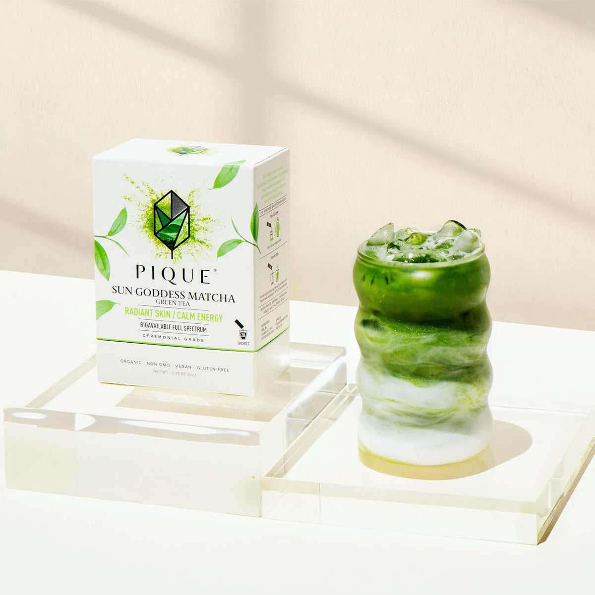 Pique Organic Sun Goddess Matcha - Ceremonial Grade Matcha Green Tea Powder, Supports Radiant Skin, Calm Energy - 28 Single Serve Sticks (Pack of 1) Net WT 1.97