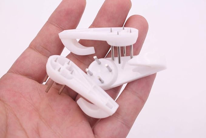 20PCS White Powerful Concrete Hard Wall Drywall Picture Hooks Non-Trace Hanging Hook Traceless Nail Plastic Wall Hook for Picture Photo Frame Clock Hangers(5cm/1.97 Length)
