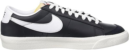 Nike Men's Classic Basketball Shoe