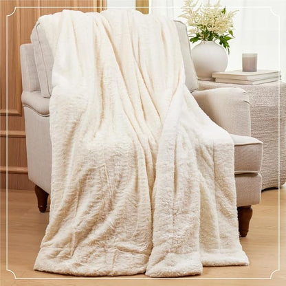 The Connecticut Home Co Throw Blanket for Couch, Soft Luxury Home Decor Faux Fur and Sherpa, Cozy Warm Throws for Bed, Gift for Women, Bedding Accent Blankets for Sofa Beds Chair, 65x50, Purple