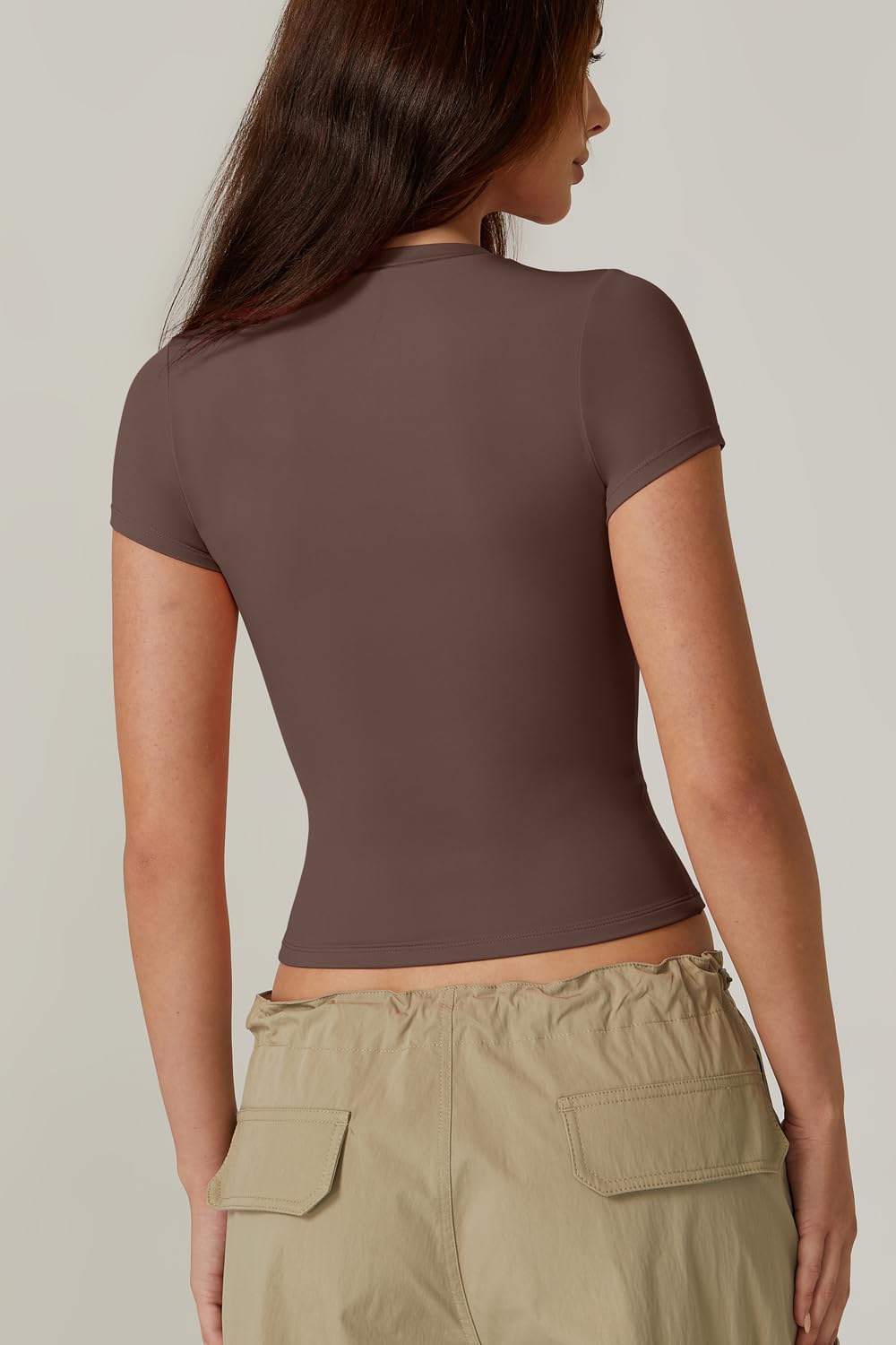 QINSEN Women's Crew Neck Short Sleeve Double-Layer Tops Basic Slim Fit Going Out T Shirt