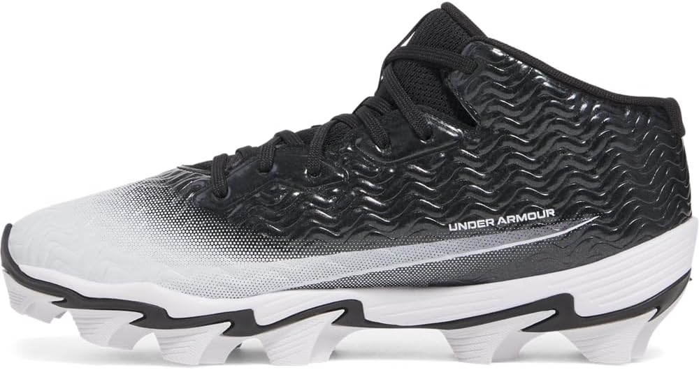 Size 11 Under Armour Spotlight Hammer RM Football Cleats