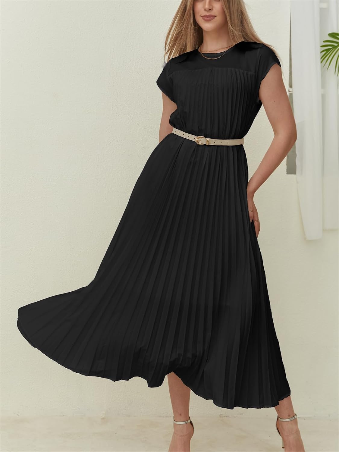 KEOMUD Women Summer Pleated Maxi Dress Casual Short Sleeve Crewneck Flowy Swing Long Dress with Pockets