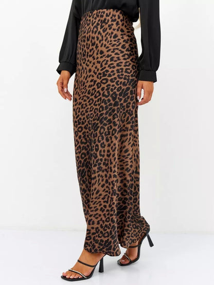 XXL Women's Slik Satin Leopard High Waist Wrap Elastic Waisted Maxi Long Skirt Flowy Silk Skirt with Leopard Pattern.