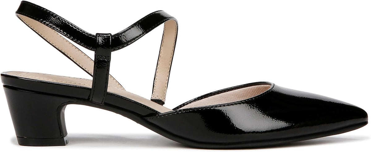 7.5 Wide LifeStride Women’s Minimalist Pump