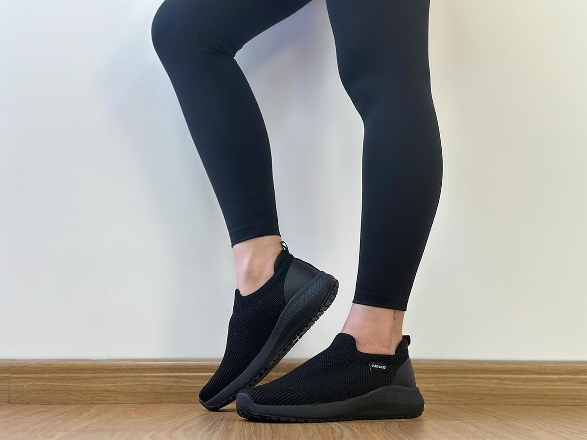 Women's Non Slip Work Shoes Food Service Waterproof Slip-Resistant Chef Shoe for Kitchen Restaurant Hospital Staff Lightweight Walking Sneakers with Easy-Clean Slip-On Designs