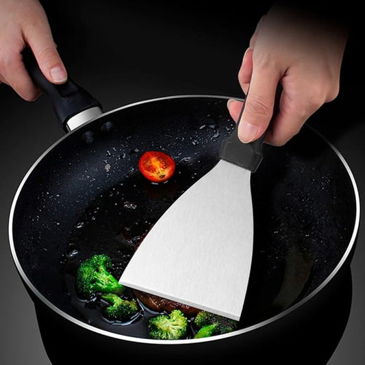 GSHLLO Stainless Steel Triangular Spatula - Heavy Duty Griddle Scraper  Food Service Spatula - Small Pancake Flipper for Home Kitchen