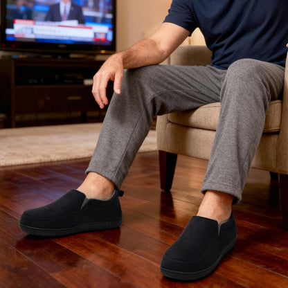 RockDove Men's Closed-Back Memory Foam Slippers with Plush Lining Faux Suede Non-Slip Sole