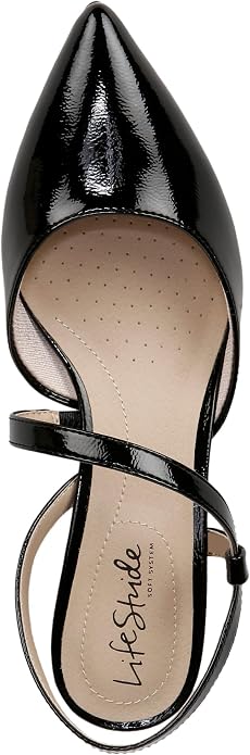 7.5 Wide LifeStride Women’s Minimalist Pump