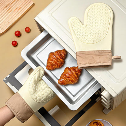 Silicone Oven Mitts?Heat Resistant up to 500°F, Oven Gloves with Soft Lining, Non-Slip Kitchen Essentials, Kitchen Gadgets, Apartment Essentials, Great Gift for Cooking (beige-1pair)