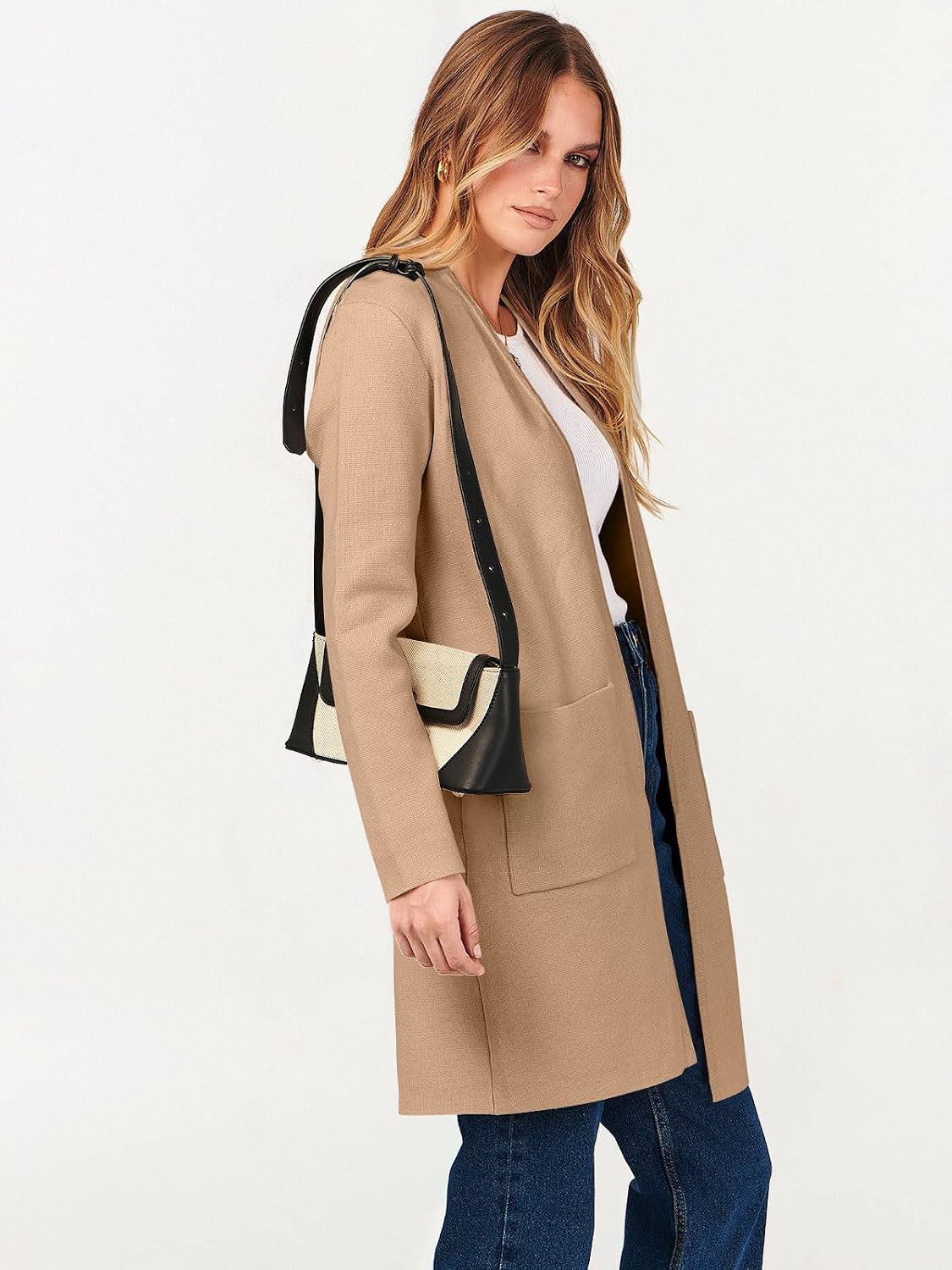 This ANRABESS cardigan is perfect for chilly days - the soft, stretchy material and open front design make it a versatile layering piece.