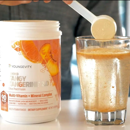This all-natural multivitamin powder supports overall health and digestion with essential nutrients, antioxidants, prebiotics, and probiotics.