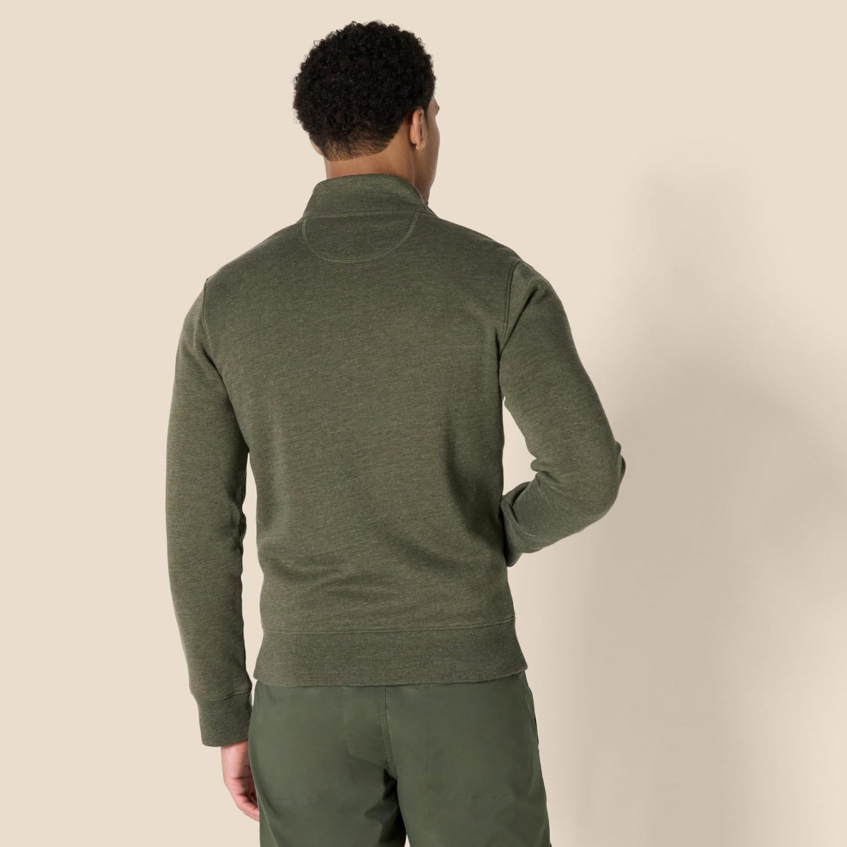 Essentials Men's Fleece Zip Up Mock Neck Sweatshirt, Midweight, Regular Fit.