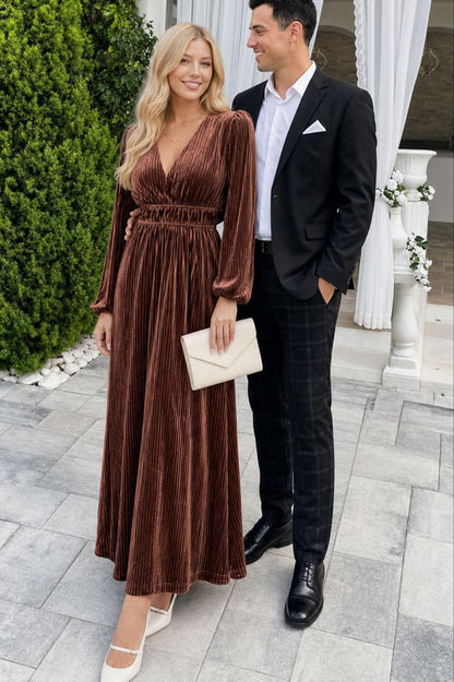 Sissyaki Women's Velvet Long Sleeve Maxi Dress Formal Wedding Guest Cocktail Dress for Fall Winter.