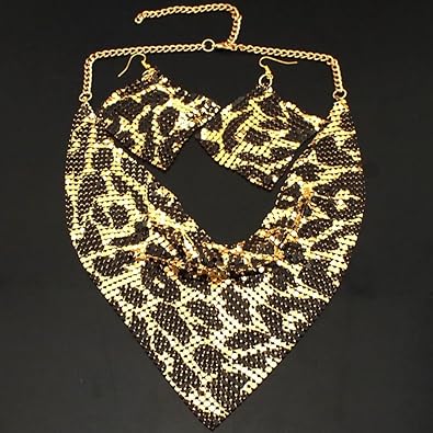 SIQITECHNO Shiny Metal Triangular Scarf Necklace with Earrings Set Metal Sequins Choker Necklace Adjustable Metal Mesh Statement Necklace Sequins Collar for Women