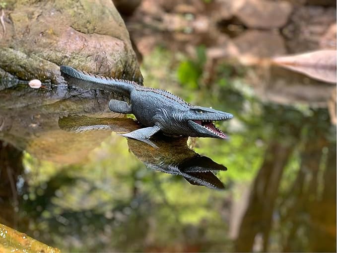 GeminiGenius Mosasaurus Dinosaur Toy with Movable Jaw, Large Marine Realistically Dinosaur, Ocean Dino World Animal Figure Toy Gift and Party Supplie for Kids