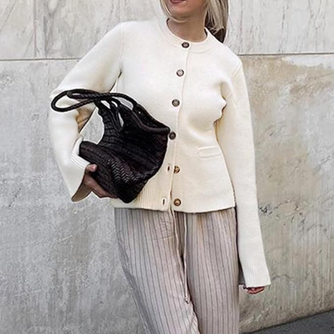 SOLILOQUY Womens Slim Fit Cardigan Sweaters Long Sleeve Button Down Open Front Solid Crop Sweater Coat with Pockets