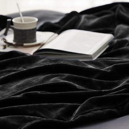 Bedsure Fleece Blankets King Size Black - Bed Blanket Soft Lightweight Plush Cozy Fuzzy Luxury Microfiber, 108x90 inches