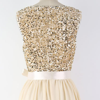 Boatneck sleeveless dress with soft lining, detachable belt for hair or waist, suitable for formal events.