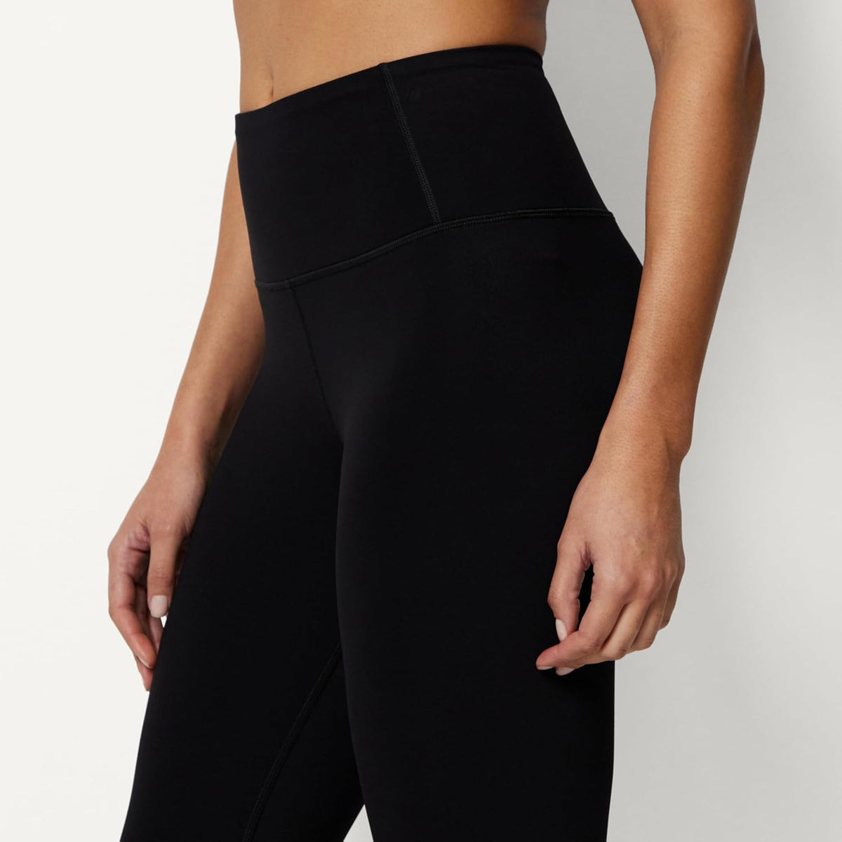Essentials Women's Power Sculpt High Rise 7/8 Workout Length Legging with 25" Inseam.