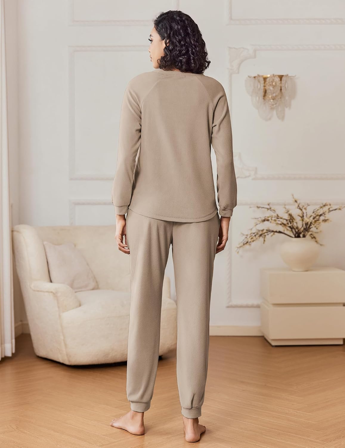 Ekouaer Womens Fuzzy Fleece Pajama Sets Long Sleeve Jogger Sets Comfy Sleepwear Loungewear with Pockets.