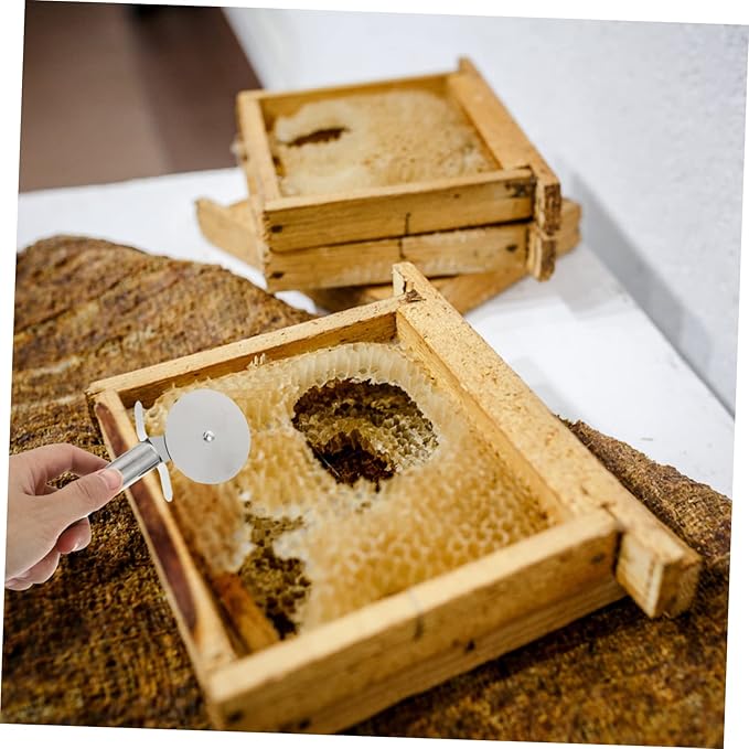 Angoily Practical Cutter Tool for Beekeeping Durable Honeycomb Cutting Knife for Efficient Honey Extraction
