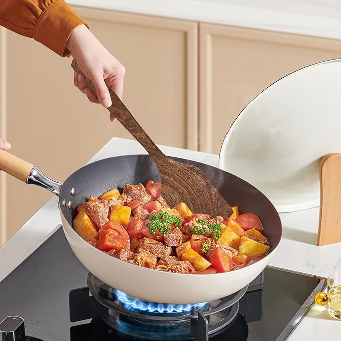Wooden Turner - Cooking Spoon, Kitchen Spatula  Easy to Use Wooden Stirrer, Food Preparing Cooking Scraper, Effortless Stir Fry Grilling Paddle, Mixing Flipping Spoon for Home Professional Use