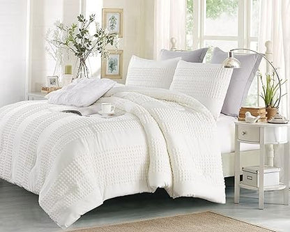 Cupocupa King Size Comforter Set;White Boho Tufted Lightweight Bedding Sets 3PCS Soft Jacquard Pom Pom Comforter with 2 Pillow Cases for All Season