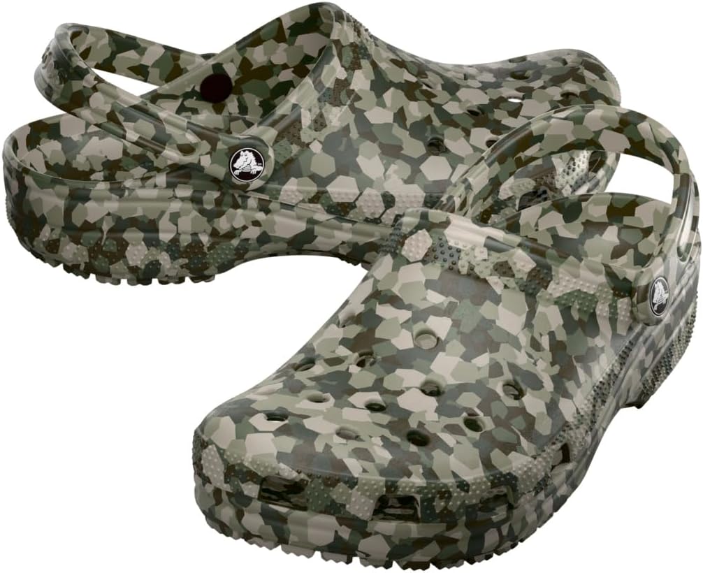 Size 6 - Women 4-Men, Stay on trend in the Crocs Classic Marbled Tie-Dye Clog, featuring lightweight and flexible comfort with a unique marbled design.