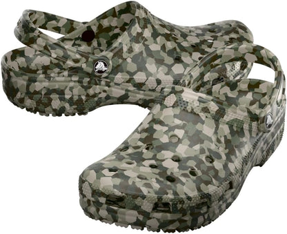 Size 6 - Women 4-Men, Stay on trend in the Crocs Classic Marbled Tie-Dye Clog, featuring lightweight and flexible comfort with a unique marbled design.
