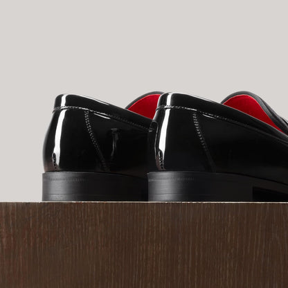 Stylish and comfortable patent leather and velvet loafers from Bruno Marc, with a slip-on design.