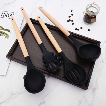 1pcs Black Silicone Slotted Spoon with Wooden Handle, Heat-Resistant Cooking Utensils Spoon for Serving Stirring Scooping and Mixing Filtering Food.
