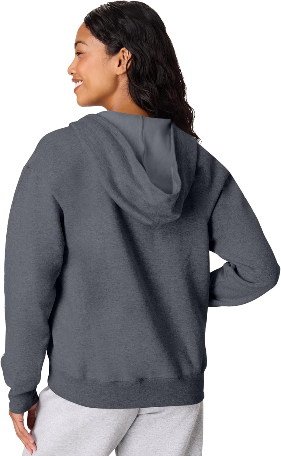 This Hanes hoodie is made with cotton from American farms, offering a soft, plush, and sturdy fleece that keeps you warm and comfortable.