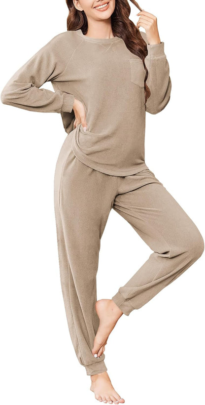 Ekouaer Womens Fuzzy Fleece Pajama Sets Long Sleeve Jogger Sets Comfy Sleepwear Loungewear with Pockets.