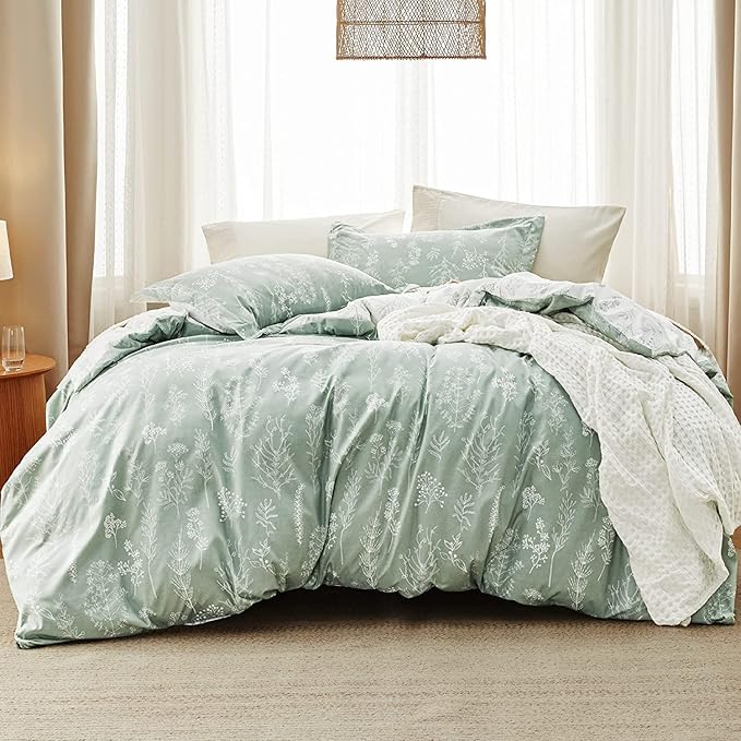Bedsure King Comforter Set - Sage Green Bed Set, 3 Pieces Cute Floral Bedding, 1 Soft Reversible Botanical Flowers Comforter and 2 Pillow Shams