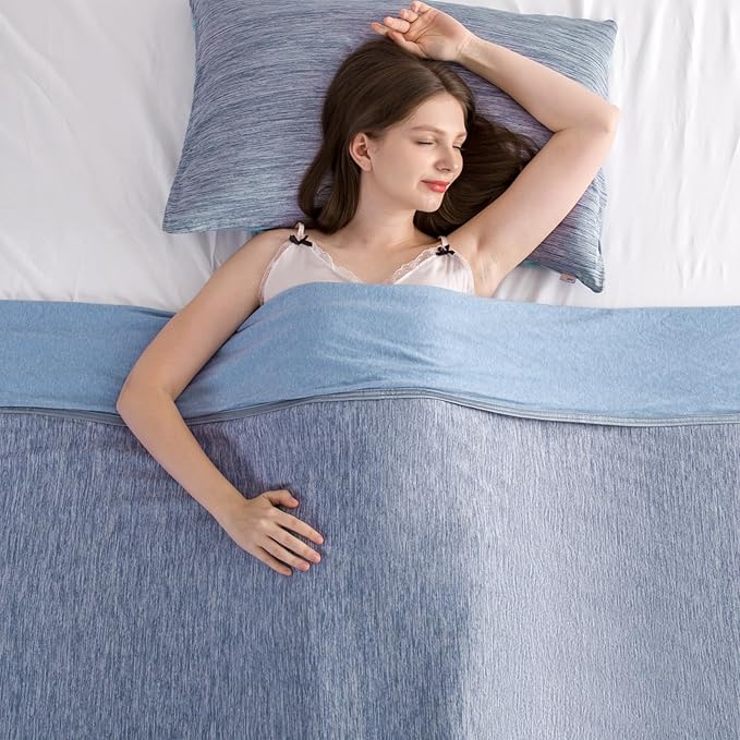 Elegear Revolutionary Cooling Blanket Queen Absorbs Heat to Keep Body Cool for Night Sweats, Arc-Chill Cool 3.0 Fiber Q-Max0.5 for Hot Sleepers, Lightweight Summer Cold Blankets for Sleeping, Blue