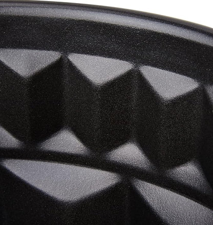 IBILI Steel Bundt Cake Pan Nonstick  Made in Spain  9-Inch Round Fluted Mold for Bundt Cakes, Chocoflan, and Gelatin, Durable PFOA-Free Coating, Gift for Women Men, Bakers and Home Chefs