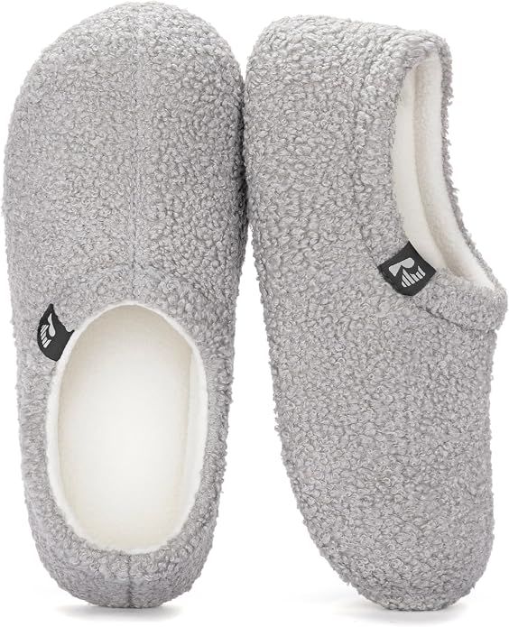 RockDove Women's Teddy Fleece Closed Back Indoor Slipper