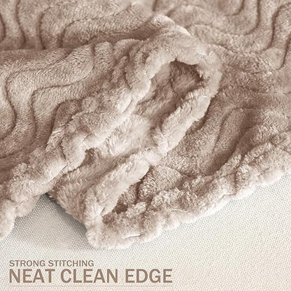 Exclusivo Mezcla Camel Fleece Throw Blanket for Couch Bed, Super Soft Cozy Blankets with Decorative Wave Textured, Lightweight Plush All Season Use, 50x70 Inches