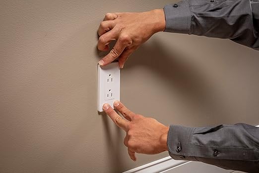 Square D by Schneider Electric Square D X Series 125-Volt Outdoor Tamper Resistant GFCI Duplex Decorator Receptacle Back Wire Clamps, 15 Amps, Matte White (SQR51103WH)