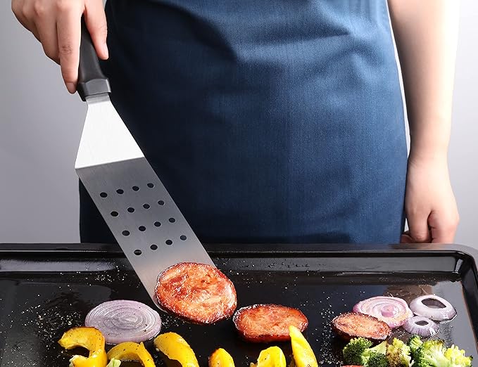 New Star Foodservice 38385 Plastic Handle Flexible Grill TurnerSpatula, Perforated, 14.5-Inch, Black