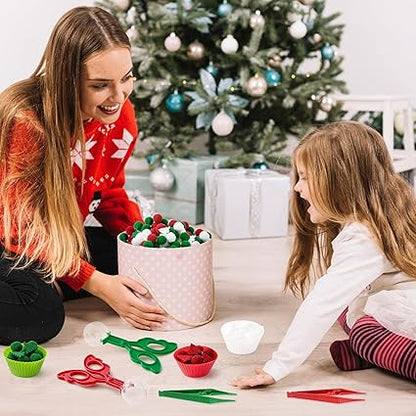EZdhuawuse Christmas Fine Motor Toys - 270Pcs Winter Counting Sorting Sensory Bin Filler Set for Kids Xmas Counting Toy with Felt Christmas Tree Pom Poms Cup Clip for Preschool Education Activities