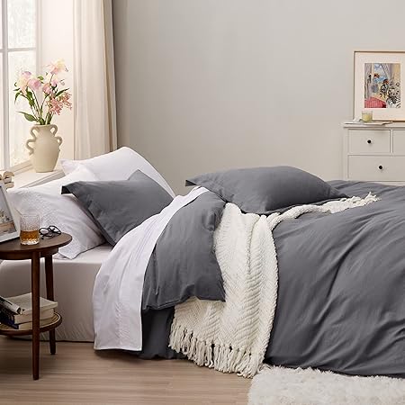 Bedsure Dark Grey Duvet Cover Queen Size - 3 Pieces Prewashed Extra Soft Bedding Set, Includes 1 Duvet Cover 90x90 Inches with Zipper Closure  2 Pillow Shams, Comforter Not Included