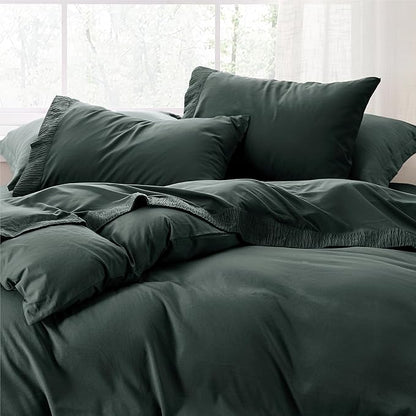 Bedsure Queen Sheet Set - 4 Pieces Soft Queen Size Sheets - Breathable  Cooling - Hotel Luxury - Easy Care Polyester Microfiber Bedding for Women, Men, Forest Green