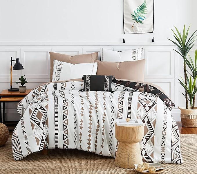 Geniospin King Size Comforter Set, Boho Bed in a Bag 8-Pieces Bedding Set, Reversible Aztec Design, Lightweight, Warm and Breathable (Brown, 102x90 Inches)