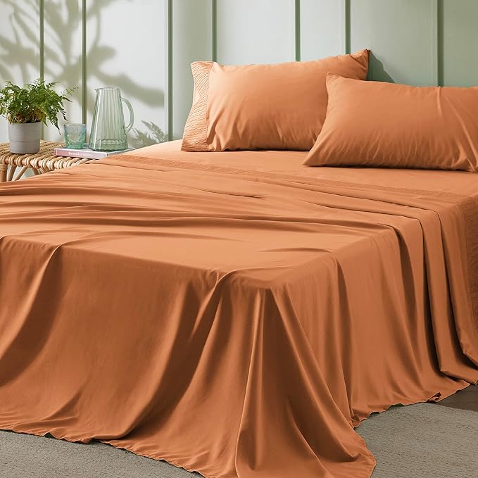 Bedsure King Size Sheets Set - 4 Pieces Soft King Sheets - Breathable  Cooling - Hotel Luxury - Easy Care Polyester Microfiber Bedding for Women, Men, Dusty Orange
